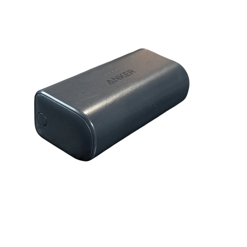 Cc7Ub Anker 621 Nano Power Bank, Connects To Apple w/ Lighting, 12W, 5k mAh Used